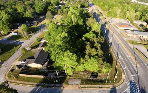 6213 & 6221 Macon Road