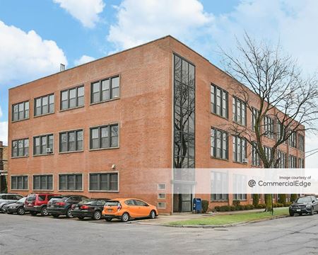 Office space for Rent at 5215 North Ravenswood Avenue in Chicago