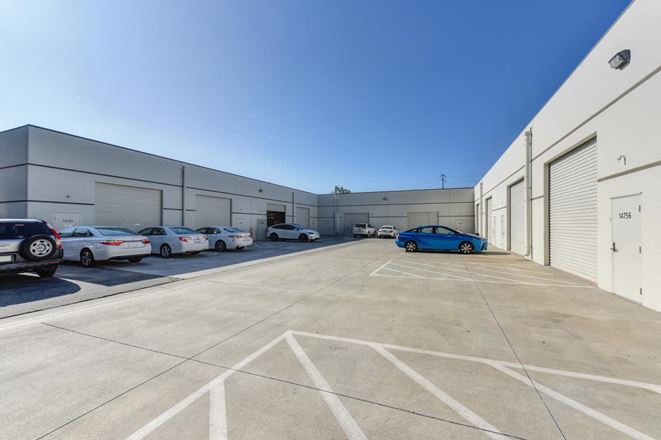 La Mirada Centers
