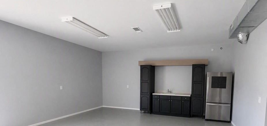 Free Standing Small Office Building for Lease