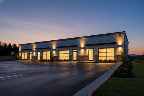 NEWLY BUILT FLEX SPACE AVAILABLE | MOVE IN READY