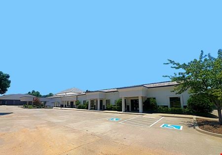 Photo of commercial space at 620-650 24th Ave SW in Norman