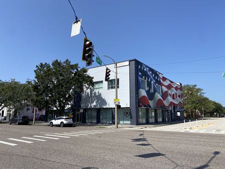 Retail space for Rent at 290 9th Street North in St. Petersburg