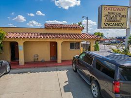 1407 W 16th St - Gateway Motel - Hospitality