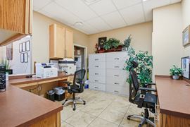 315 West Town Place