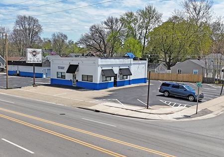 Photo of commercial space at 1544 Chicago Dr. in Wyoming