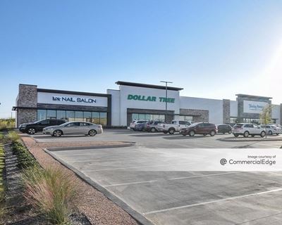 The Shops at Chisholm Trail
