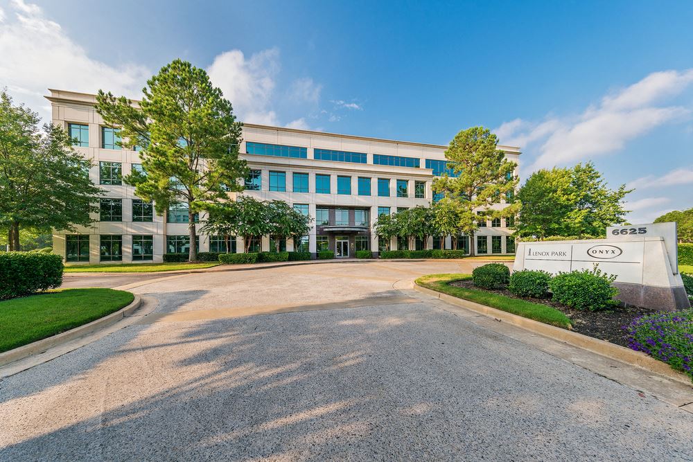 6625 Lenox Park Dr, Memphis, TN 38115