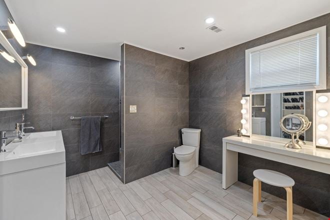 Commercial / Residential Opportunity