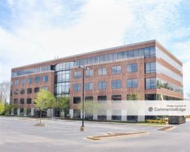 Bellevue Park Corporate Center - 200 Bellevue Pkwy