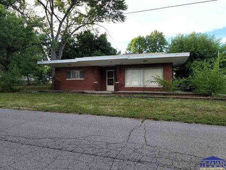 1818 Spang Ave - Terre Haute