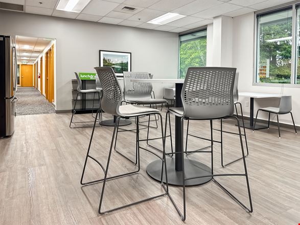 Regus - Bellevue - SE 32nd