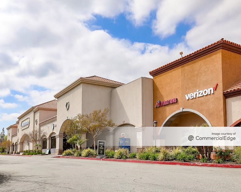 Vineyards Marketplace Albertsons 11358 Kenyon Way Retail Building