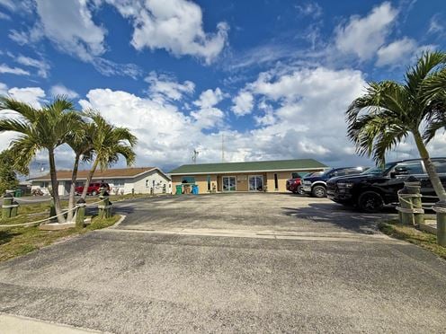 Turnkey Professional Building | Cape Coral