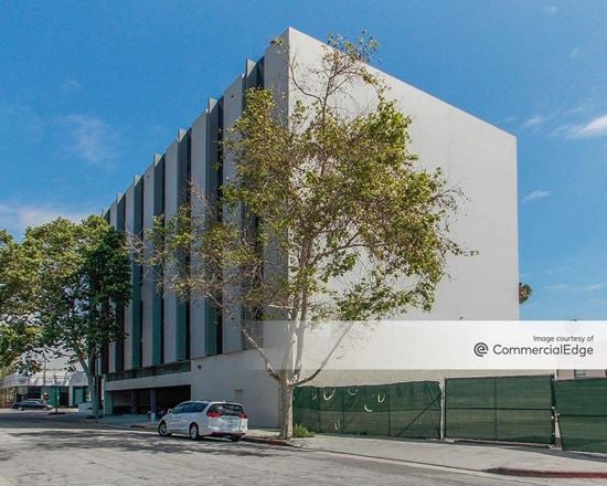8730 Wilshire Blvd