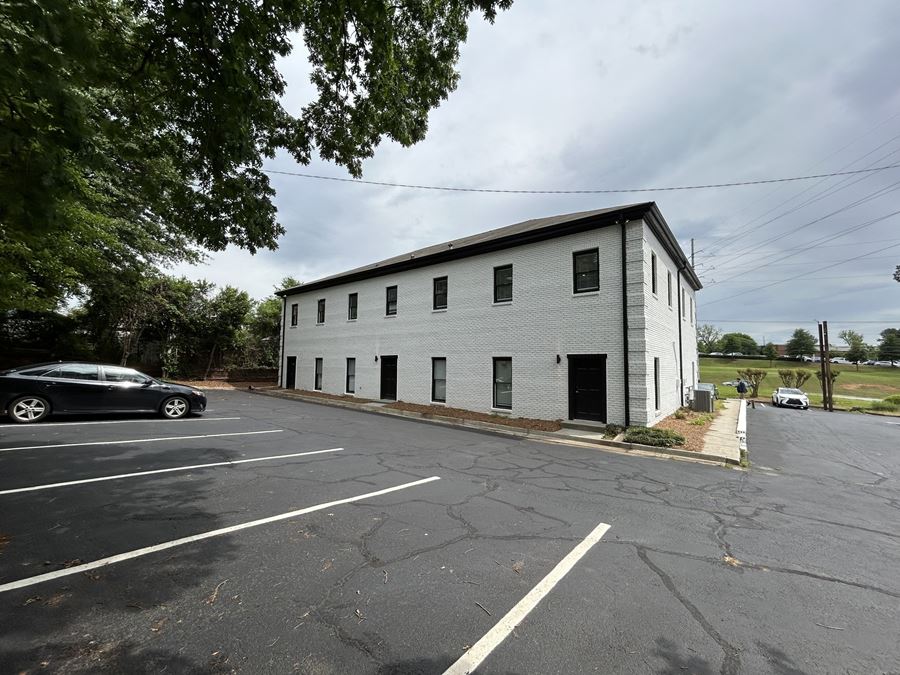 Professional Office Space in Prime Marietta Location