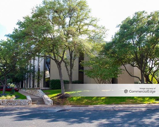 AUSTIN OAKS - BENBROOK