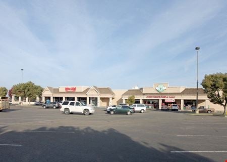Retail space for Rent at 190 E Cross Ave in Tulare