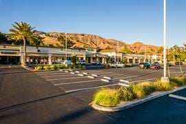 GREEN RIVER PROMENADE (Strip Center)