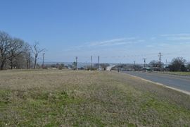 915 East Cedar Creek Parkway Seven Points, Texas 75143