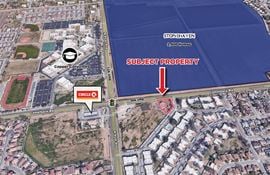 Retail property in Phoenix, AZ