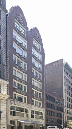Office space for Rent at 15-17 W 18th St in New York