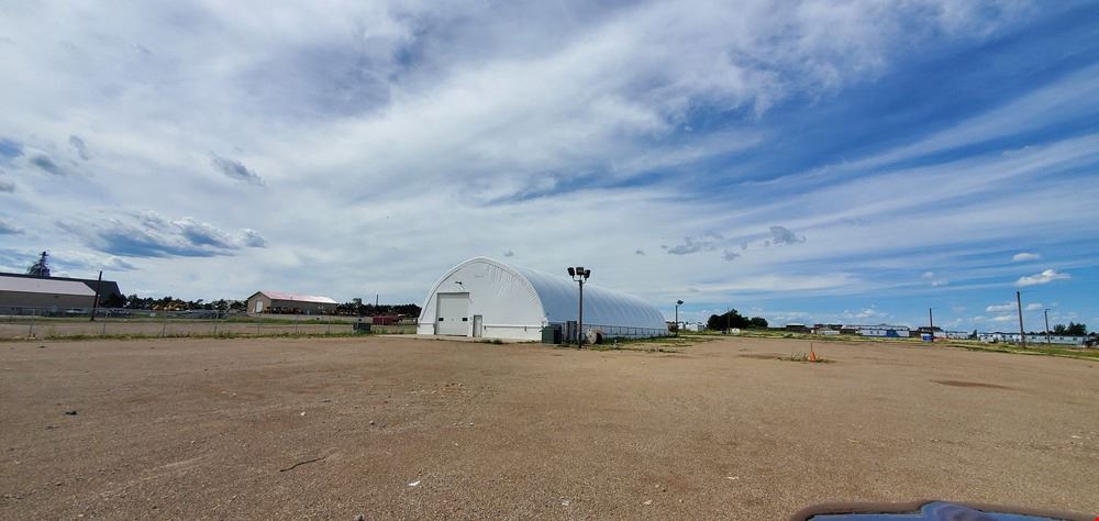 7,000 SQ FT SHOP ON 4.8 Acres In Stanley, ND