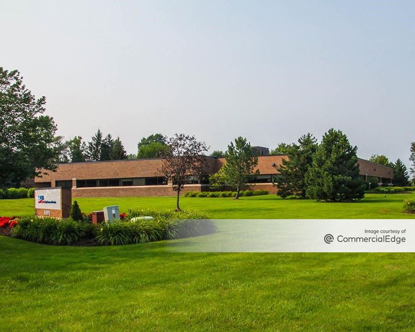 5001 Brittonfield Pkwy 5001 Brittonfield Pkwy Office Building