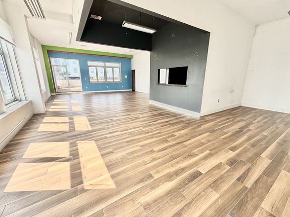 Office space for lease in Astoria including parking