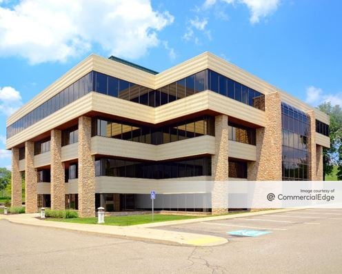 Cherrington Corporate Center