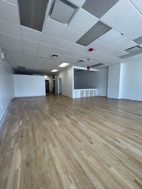 412 8th Ave