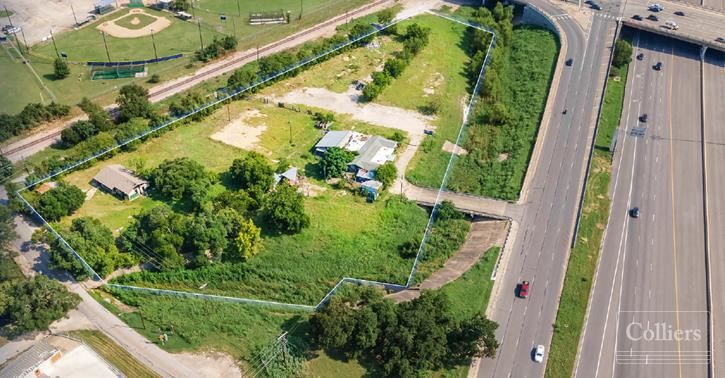 2.675 Land Site Available for Sale at 12408 N Mopac Expy