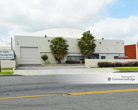 Industrial space for Rent at 14611 South Broadway in Gardena