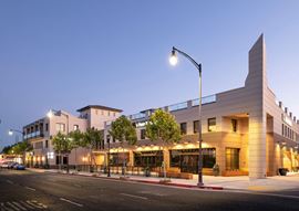 2100 El Camino Real