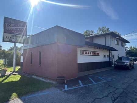 Retail space for Sale at 2904 45th St in Highland