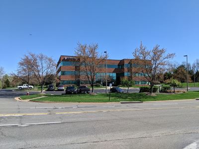 Cross Creek Commons