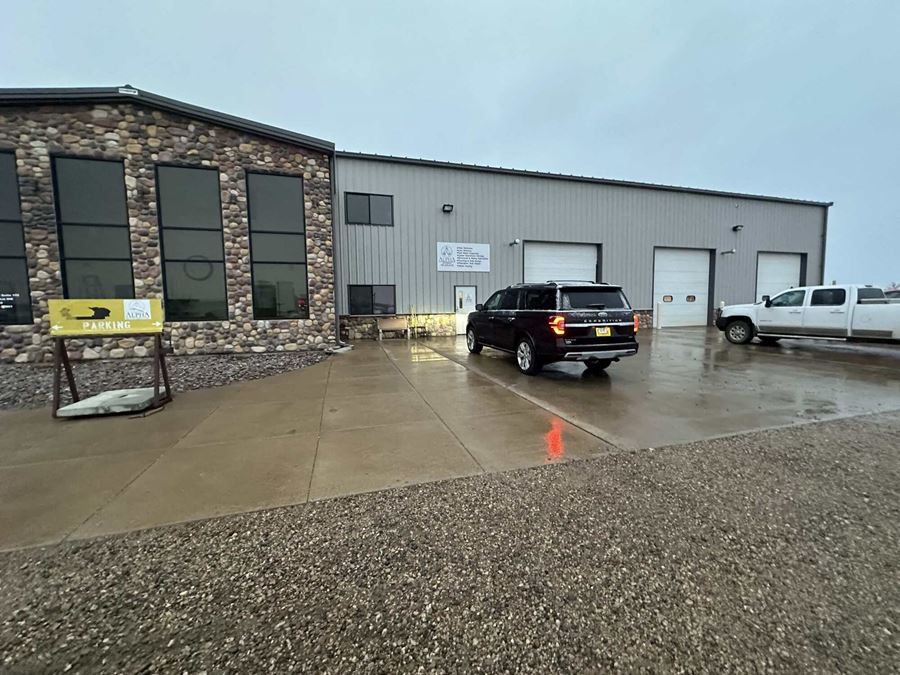 ±10,797 SF Industrial Unit with Office & Yard