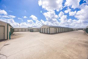 ACTION STORAGE 