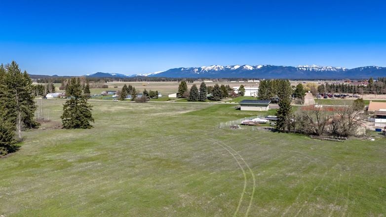 3796 Highway 2 E