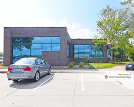 West Lakes Office Park - 6800 Lake Drive