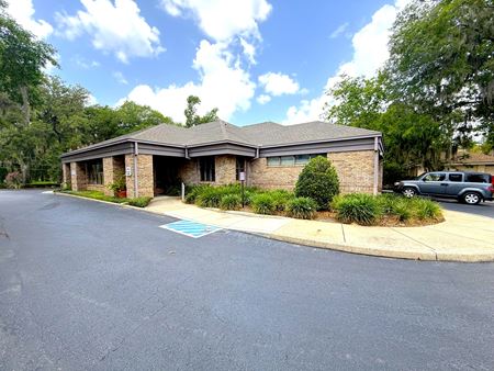 Office space for Sale at 2850 SE 3rd Ct in Ocala