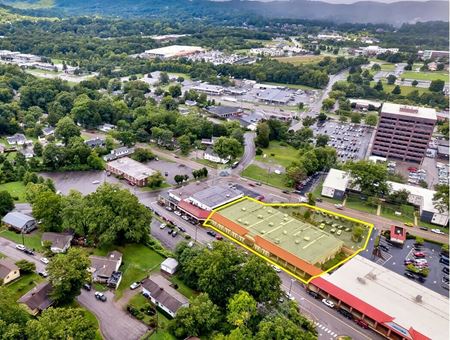 Commercial space for Sale at 115 Broadway in Oak Ridge