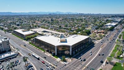 3131 Camelback