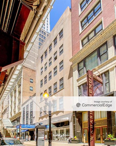 Office space for Rent at 9 North Wabash Avenue in Chicago