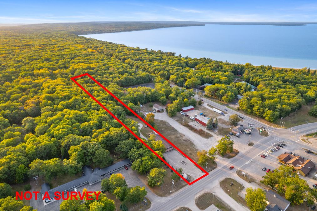 4584 S Straits Highway, Indian River, MI, 49749