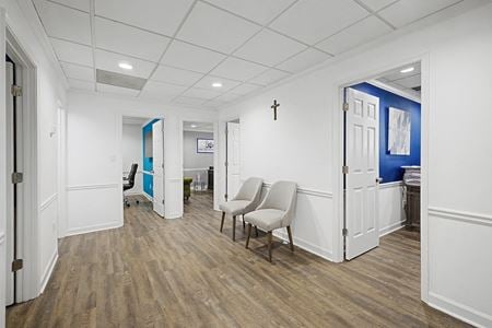 Office space for Rent at 425 E Crossville Rd in Roswell