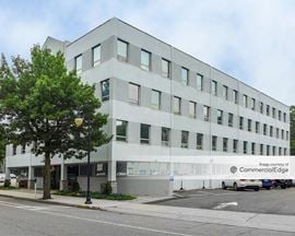 150-160 Great Neck Road