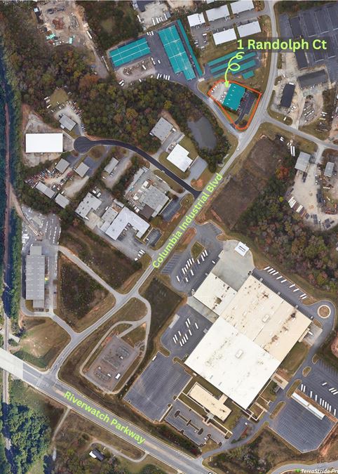 Class A Office / Warehouse / Showroom in Columbia County