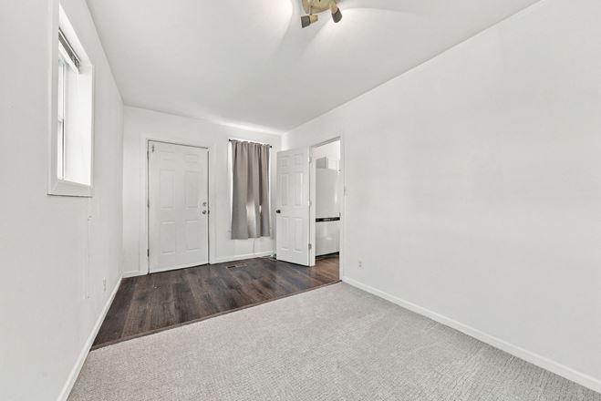 162 Woodlawn Ave