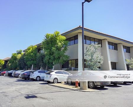Commercial space for Rent at 23801 Calabasas Road in Calabasas